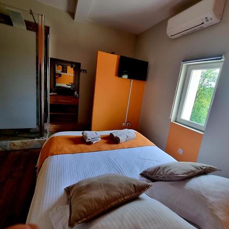 Villa Alyzea Bessan Екстер'єр фото
